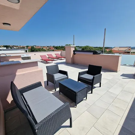 Karizma - Sea View, Swimming Pool, Hot Tub, Brijuni, Fazana, 别墅 佩罗杰