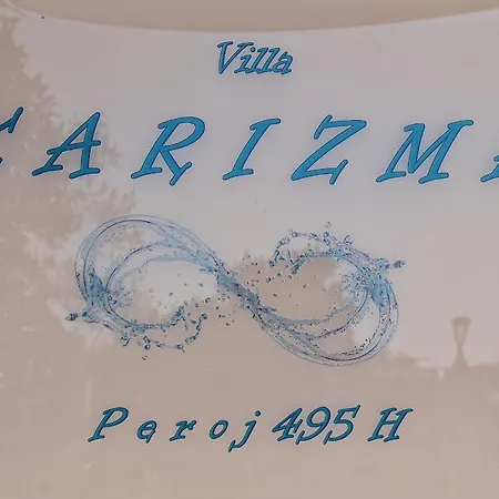 别墅 Karizma - Sea View, Swimming Pool, Hot Tub, Brijuni, Fazana, 佩罗杰